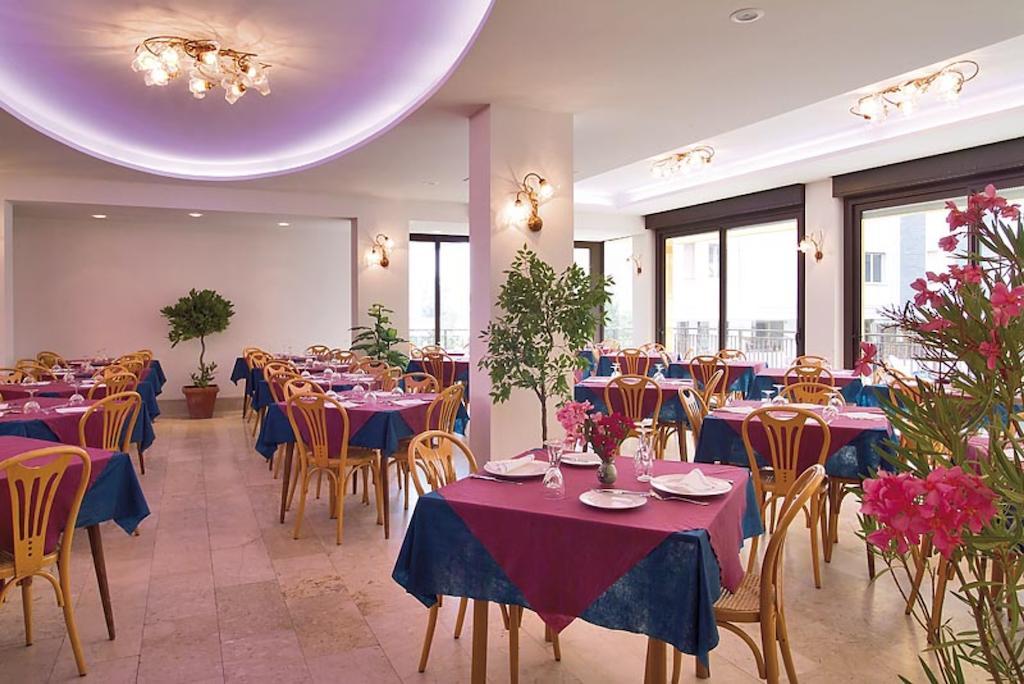 Hotel Sorriso Беллария-Иджеа-Марина Экстерьер фото
