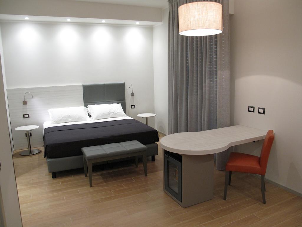Hotel Sorriso Беллария-Иджеа-Марина Номер фото